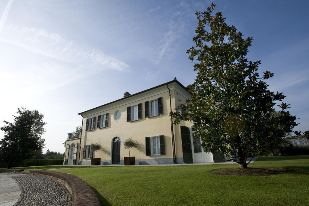 Relais 23 Hotel & Ristorante Castelnuovo Belbo Εξωτερικό φωτογραφία
