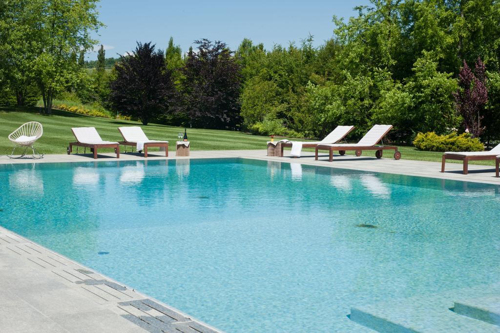 Relais 23 Hotel & Ristorante Castelnuovo Belbo Εξωτερικό φωτογραφία