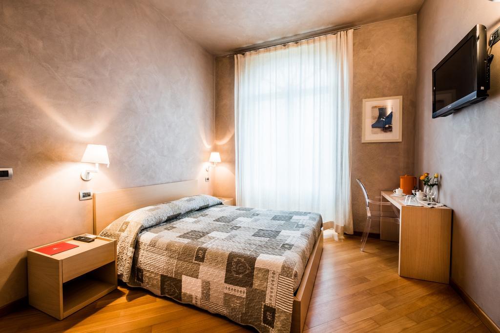 Relais 23 Hotel & Ristorante Castelnuovo Belbo Εξωτερικό φωτογραφία