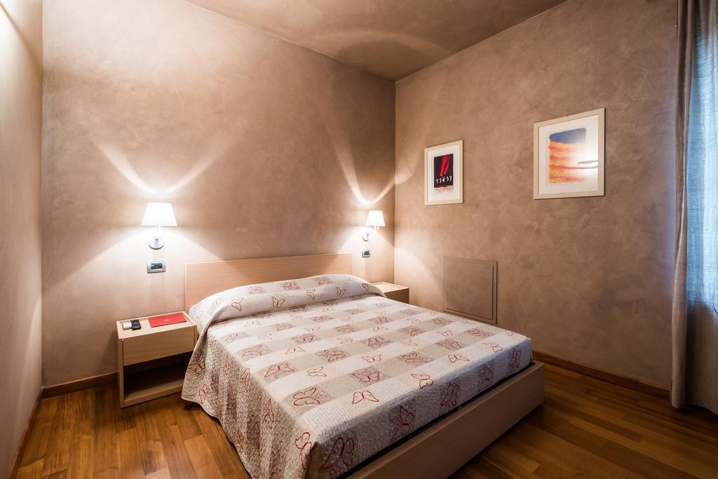 Relais 23 Hotel & Ristorante Castelnuovo Belbo Εξωτερικό φωτογραφία