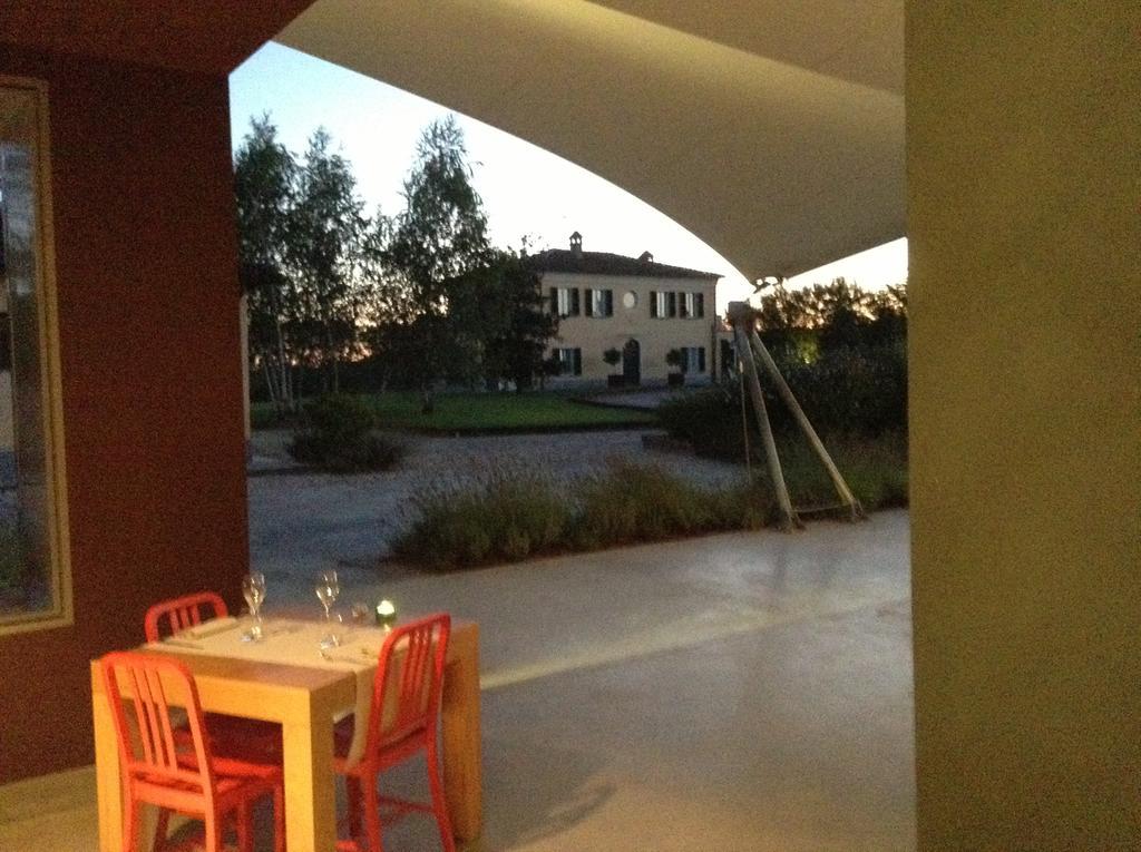Relais 23 Hotel & Ristorante Castelnuovo Belbo Εξωτερικό φωτογραφία