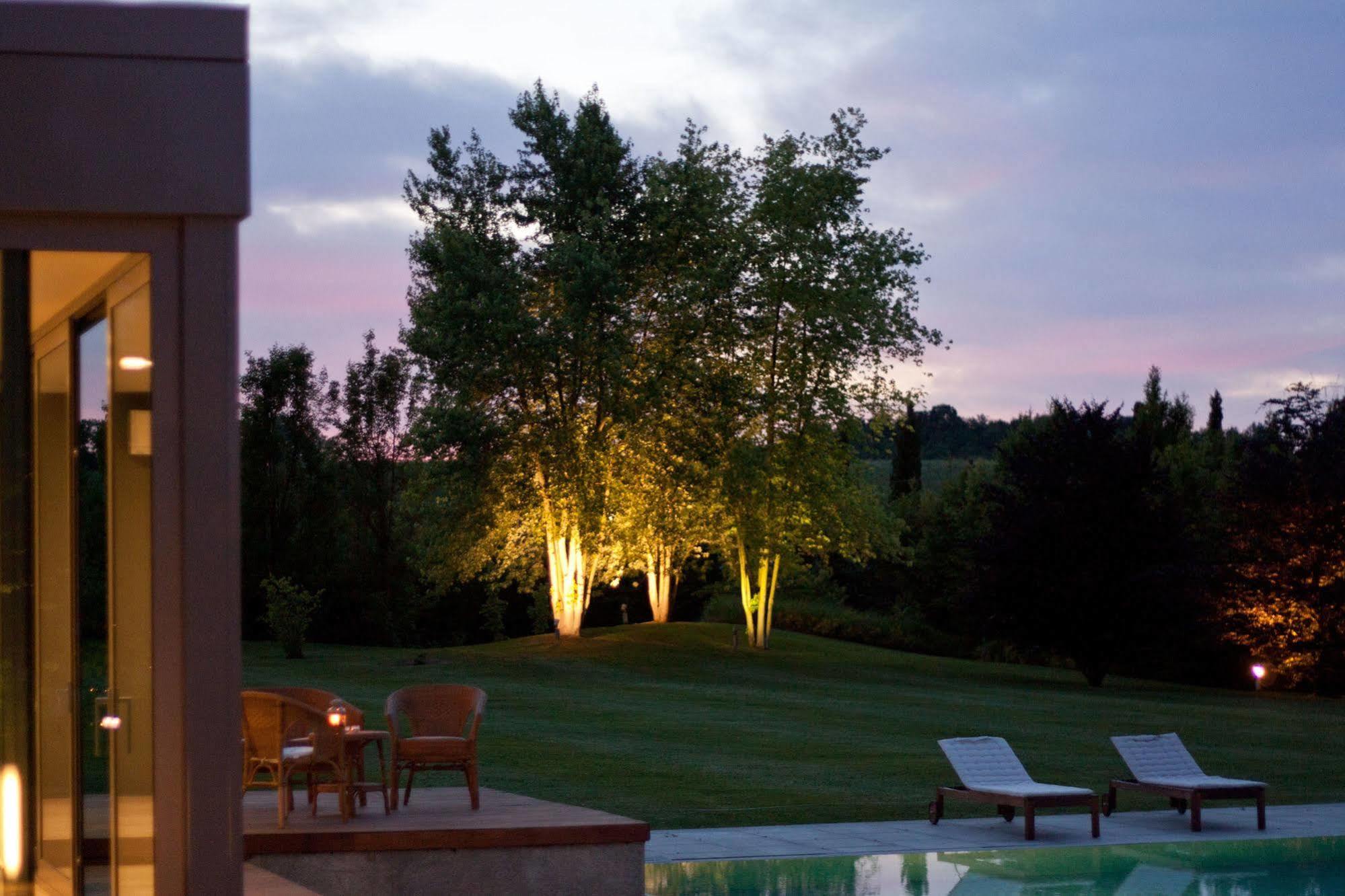 Relais 23 Hotel & Ristorante Castelnuovo Belbo Εξωτερικό φωτογραφία